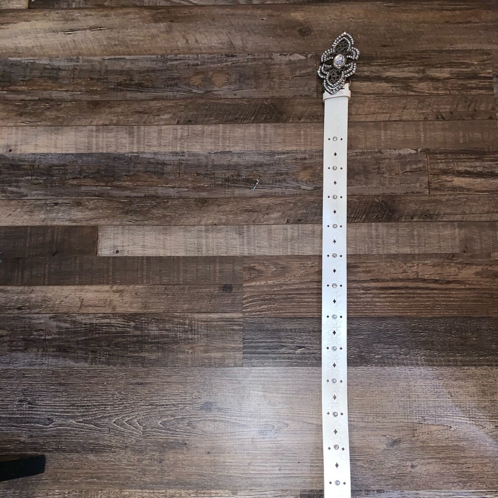 Miss me belt